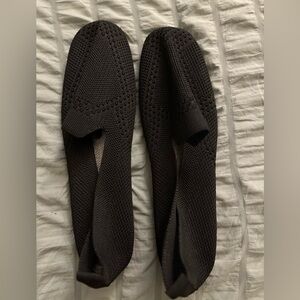 Women’s Black Flats